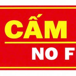 Biển cấm lửa nền đỏ chữ vàng với biểu tượng ngọn lửa gạch chéo