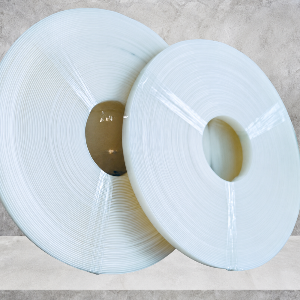 Cuộn chân nhựa hắt sáng trắng BEDO bản rộng 20 mm dài 50 m