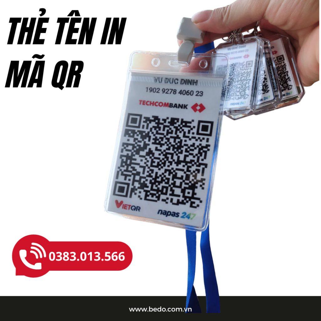 Thẻ tên in mã QR code