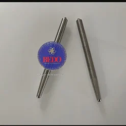 Hai chân đỡ inox cho khung tranh điện menu LED nhìn trực diện