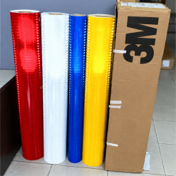 Các cuộn decal phản quang 3M đỏ trắng xanh vàng tại BEDO